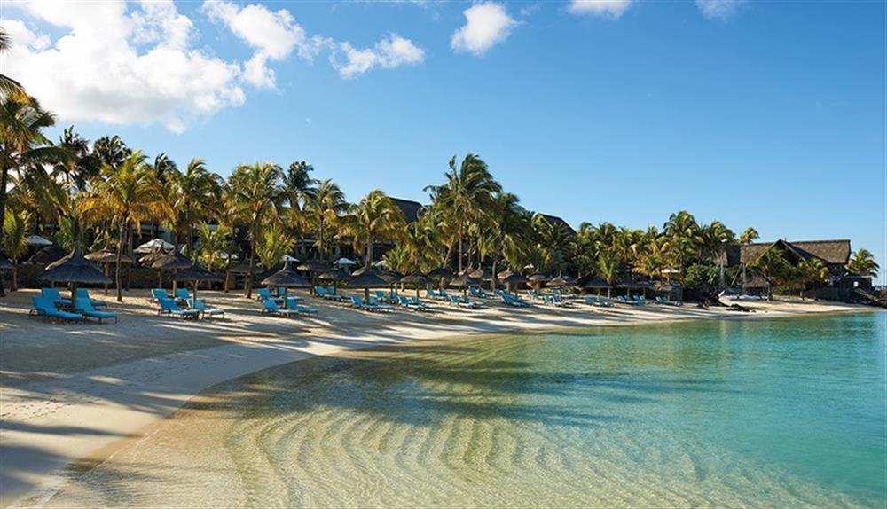 Royal Palm Beachcomber Luxury Resort & Spa